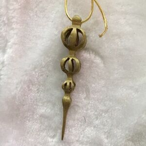 Elegant Gold Christmas Ornament